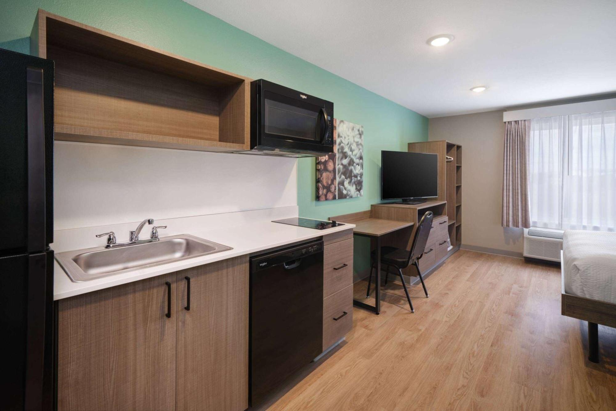 Echo Suites Extended Stay By Wyndham Indianapolis Ameriplex ภายนอก รูปภาพ